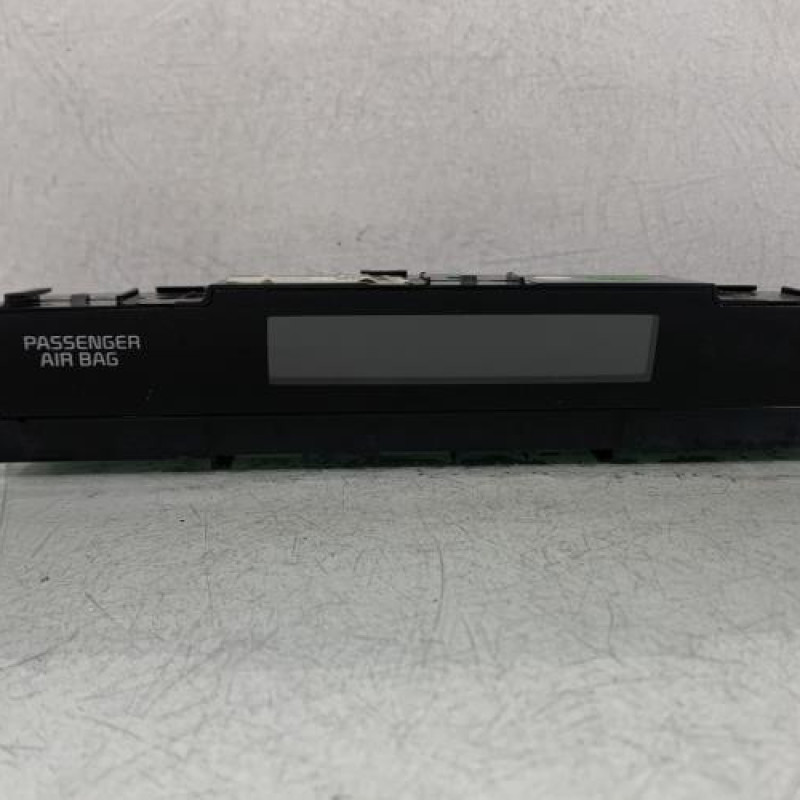 Afficheur KIA CEE-D 2 Photo n°1