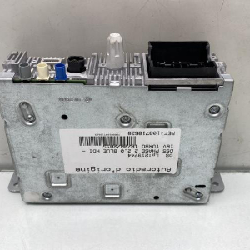 Autoradio d'origine DS DS5 Photo n°5