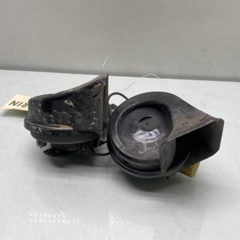 Avertisseur/Klaxon PEUGEOT 5008 1 Photo n°1