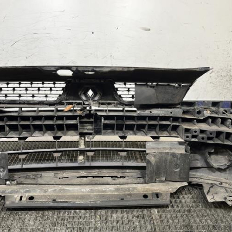 Pare choc avant RENAULT CLIO 2 Photo n°5