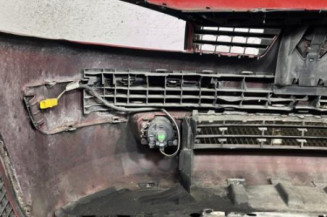 Pare choc avant RENAULT MEGANE 2