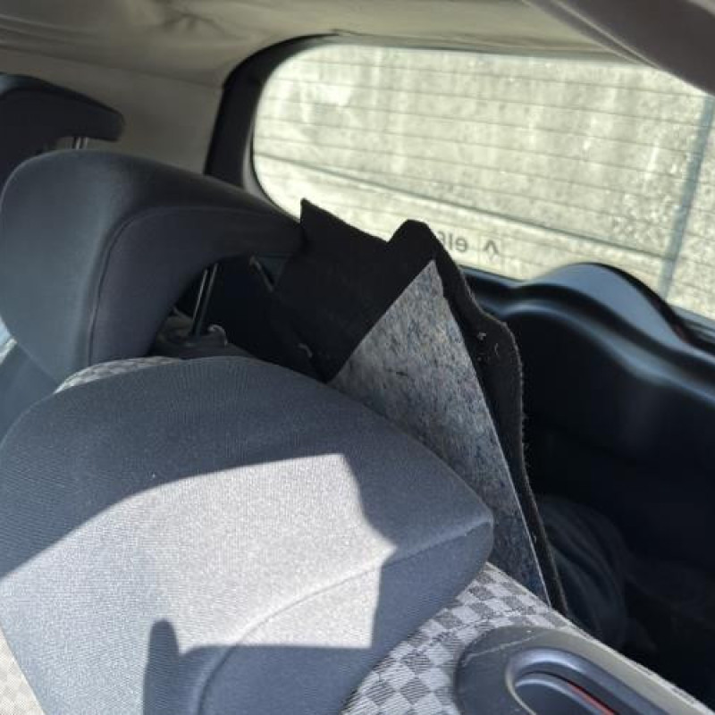 Pare choc avant RENAULT MEGANE 2 Photo n°18