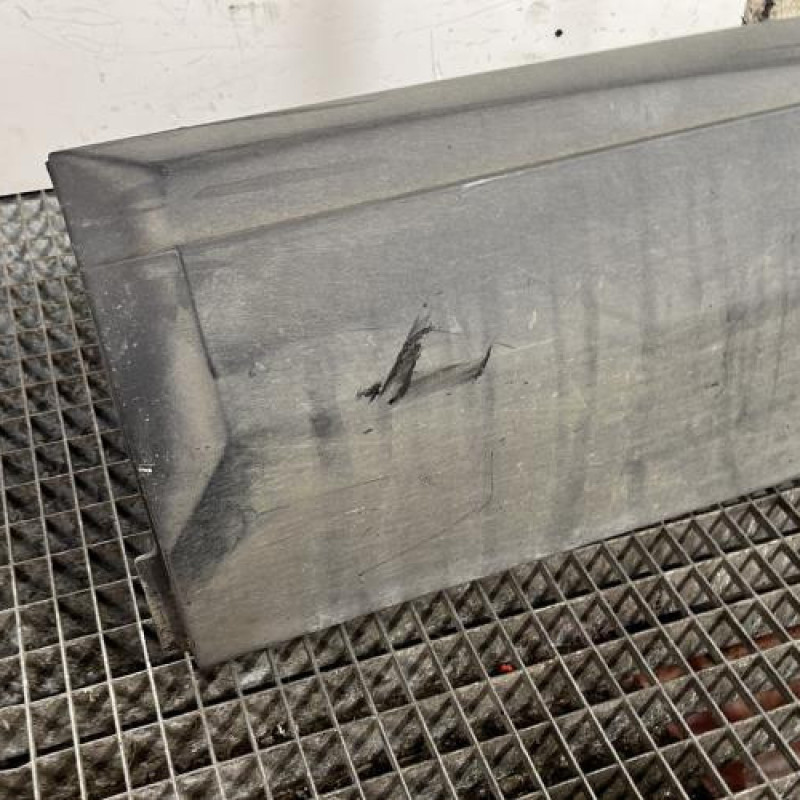 Baguette de porte arriere gauche  PEUGEOT 5008 2 Photo n°2