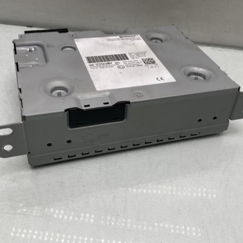 Autoradio d'origine PEUGEOT 5008 2 Photo n°1