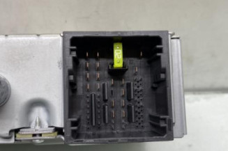 Autoradio d'origine PEUGEOT 5008 2