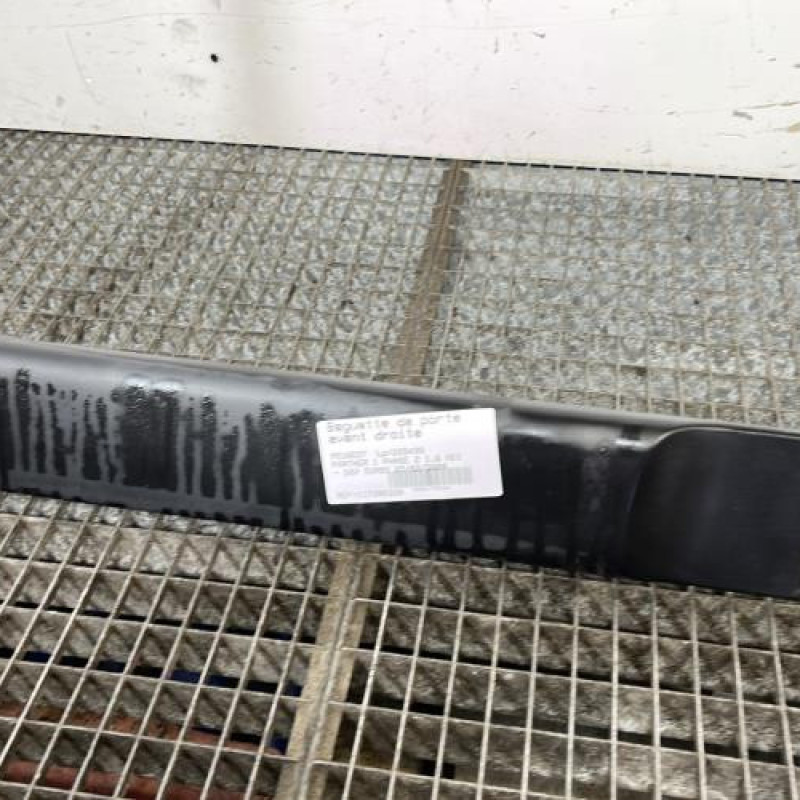 Baguette de porte avant droite PEUGEOT PARTNER 1 Photo n°3