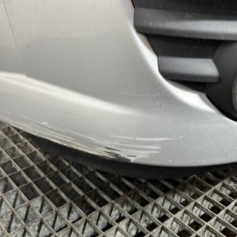 Pare choc avant OPEL MERIVA A Photo n°4