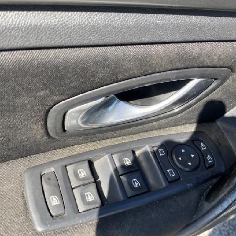 Boitier air bag RENAULT LAGUNA 3 Photo n°16