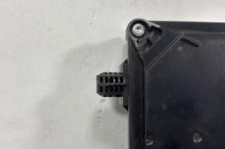 Boitier UCH RENAULT LAGUNA 3