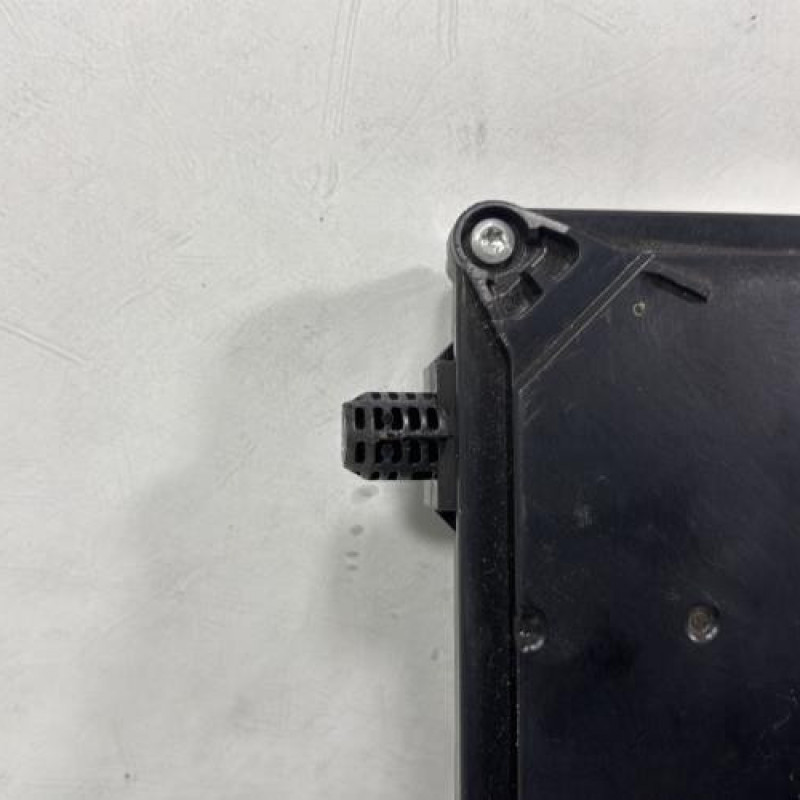 Boitier UCH RENAULT LAGUNA 3 Photo n°3