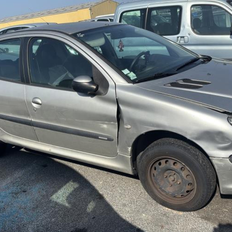 Boitier servitude moteur (BSM) PEUGEOT 206 Photo n°11