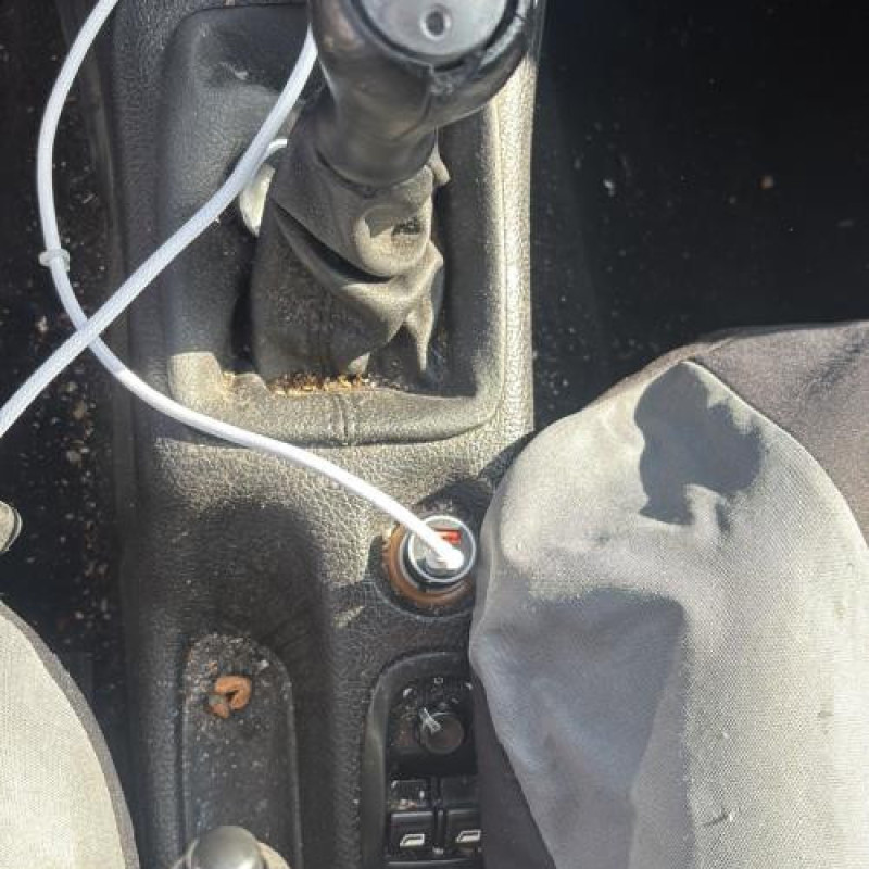 Boitier servitude moteur (BSM) PEUGEOT 206 Photo n°20