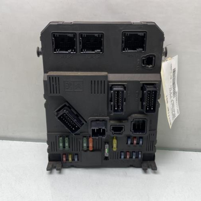 Boitier BSI PEUGEOT 206 Photo n°1