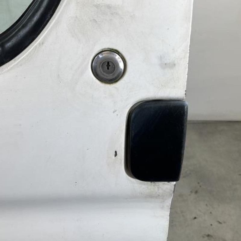 Porte avant gauche PEUGEOT PARTNER 1 Photo n°2