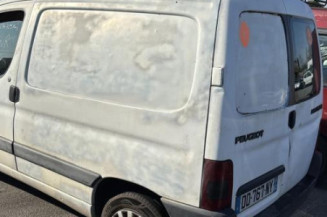 Porte avant gauche PEUGEOT PARTNER 1