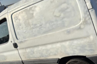 Porte avant gauche PEUGEOT PARTNER 1