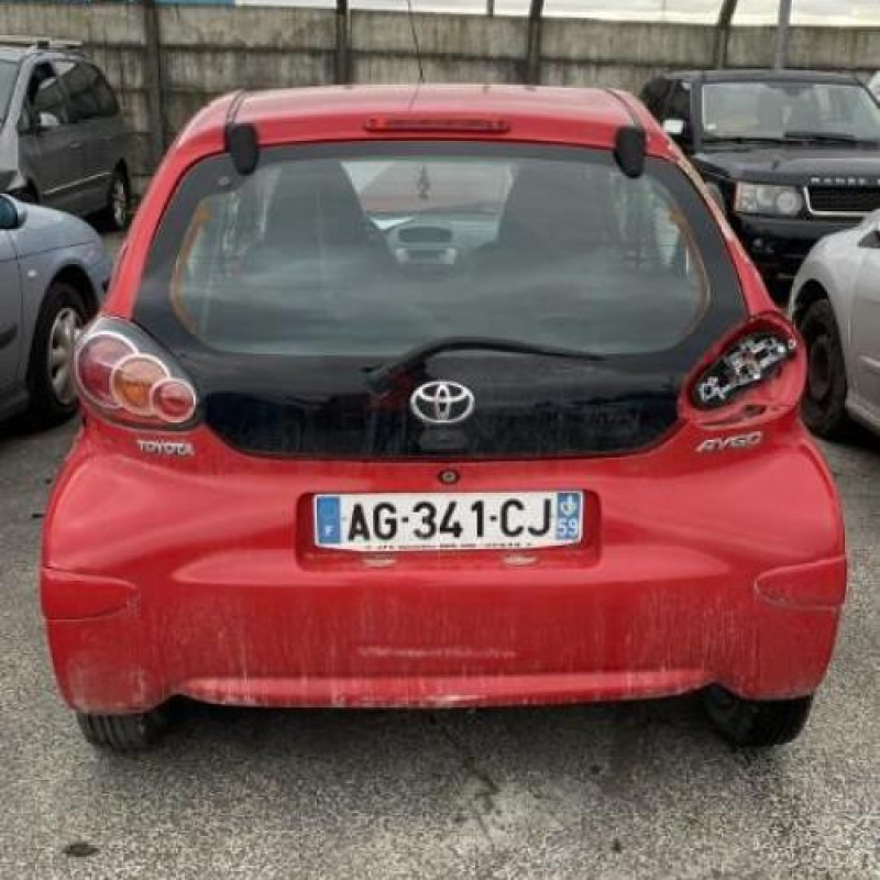 Renfort pare choc arriere (traverse) TOYOTA AYGO 1 Photo n°13