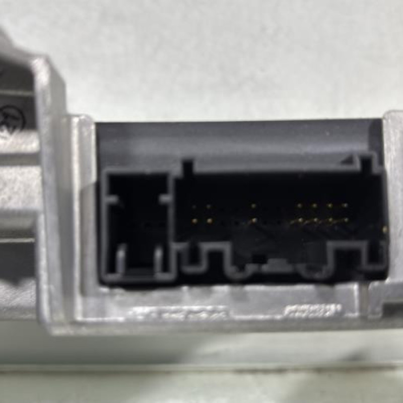 Boitier air bag RENAULT CLIO 3 Photo n°3