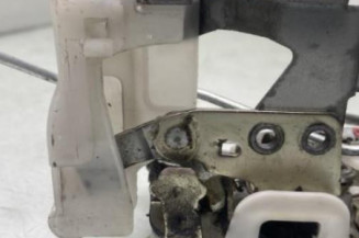 Serrure avant gauche TOYOTA AYGO 1