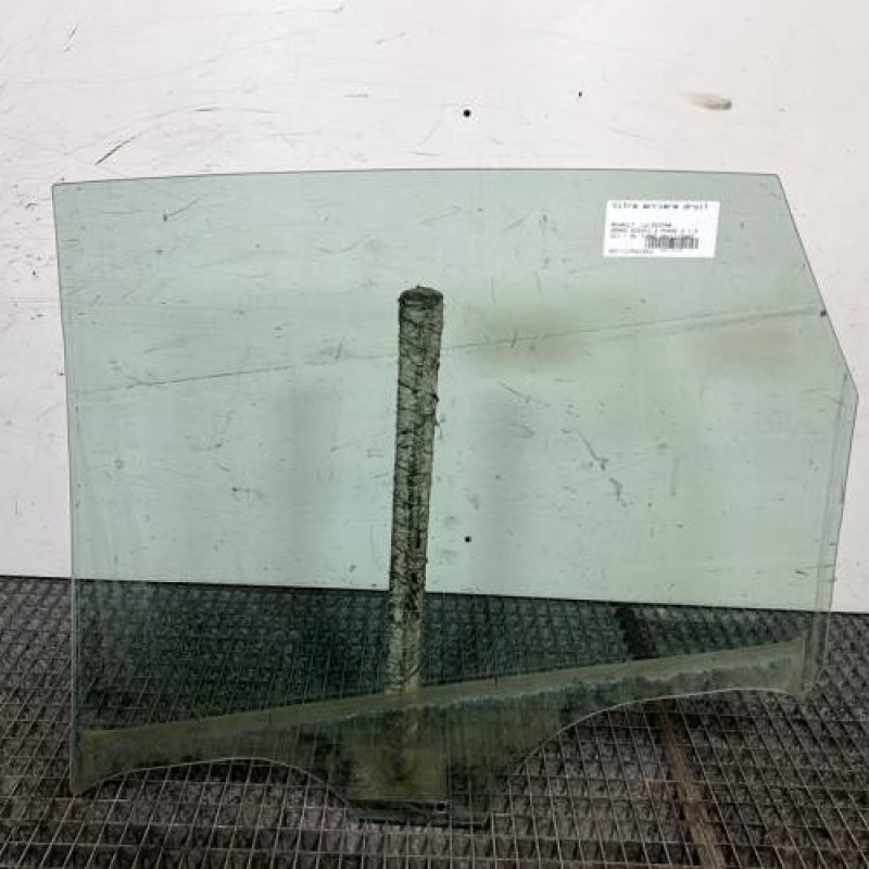 Vitre arriere droit RENAULT GRAND SCENIC 2 Photo n°4