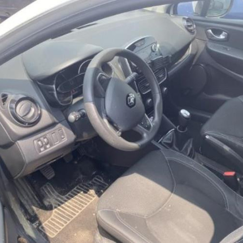 Boitier UCH RENAULT CLIO 4 Photo n°19