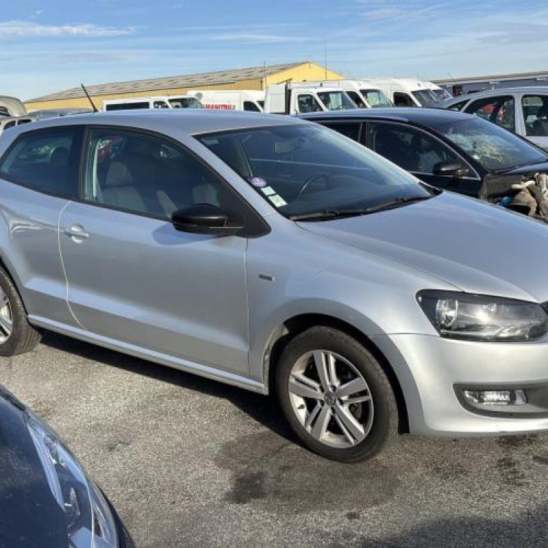 Boitier air bag VOLKSWAGEN POLO 5 Photo n°6