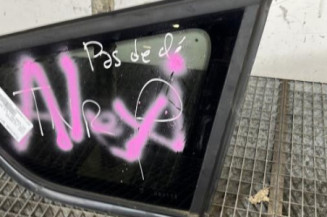 Custode arriere droit FORD KUGA 2