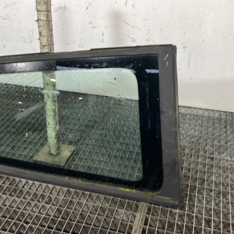 Custode arriere droit VOLVO C 30 Photo n°3