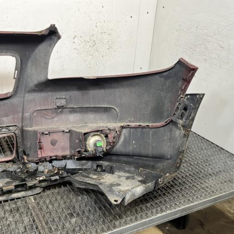 Pare choc avant VOLVO C 30 Photo n°4