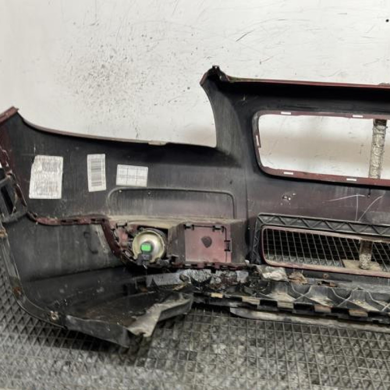 Pare choc avant VOLVO C 30 Photo n°6