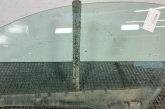 Vitre avant gauche PEUGEOT 206 Photo n°1