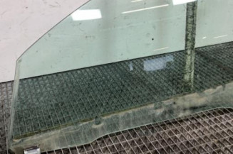 Vitre avant gauche PEUGEOT 206