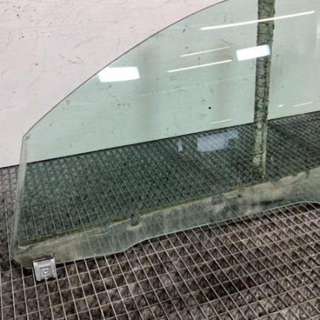 Vitre avant gauche PEUGEOT 206