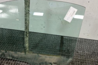 Vitre avant gauche PEUGEOT 206