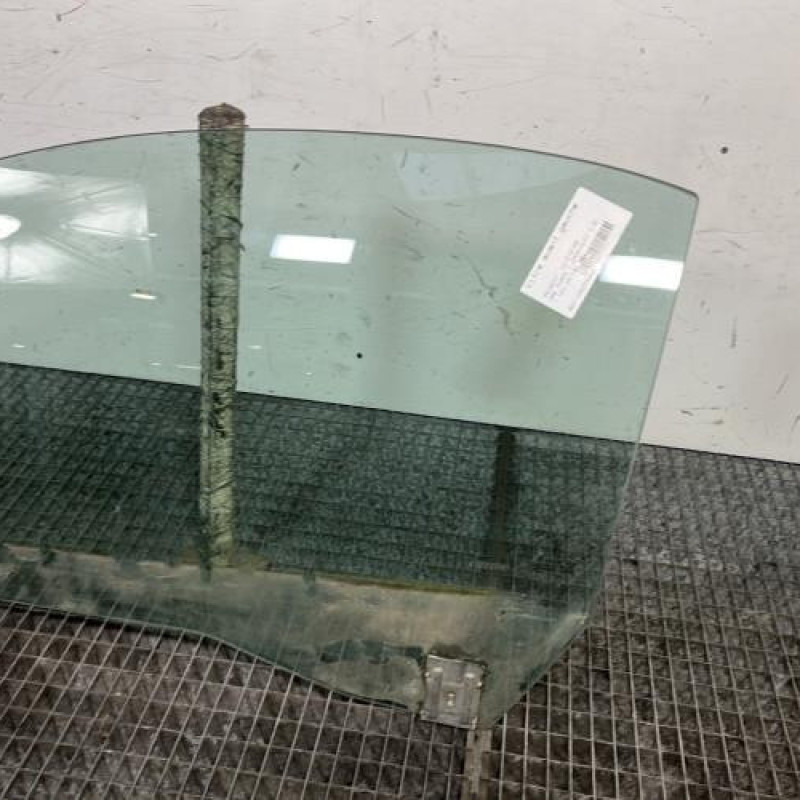 Vitre avant gauche PEUGEOT 206 Photo n°3