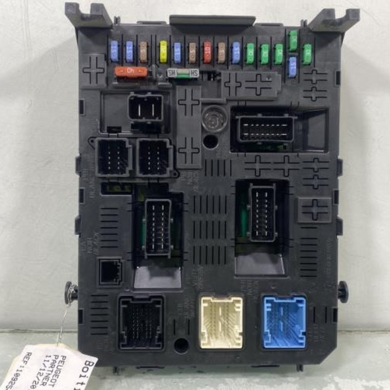 Boitier BSI PEUGEOT PARTNER 2 Photo n°1