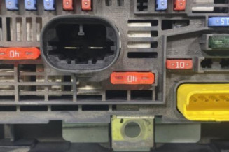 Boitier servitude moteur (BSM) PEUGEOT PARTNER 2