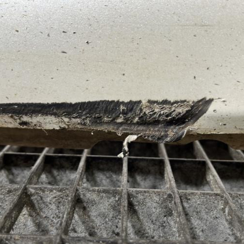 Bas de caisse droit DS DS5 Photo n°5