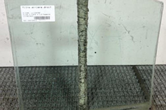 Vitre arriere droit NISSAN MICRA 3