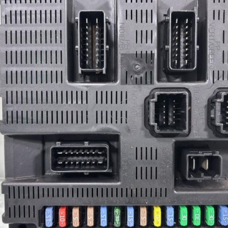 Boitier BSI PEUGEOT 207 Photo n°4