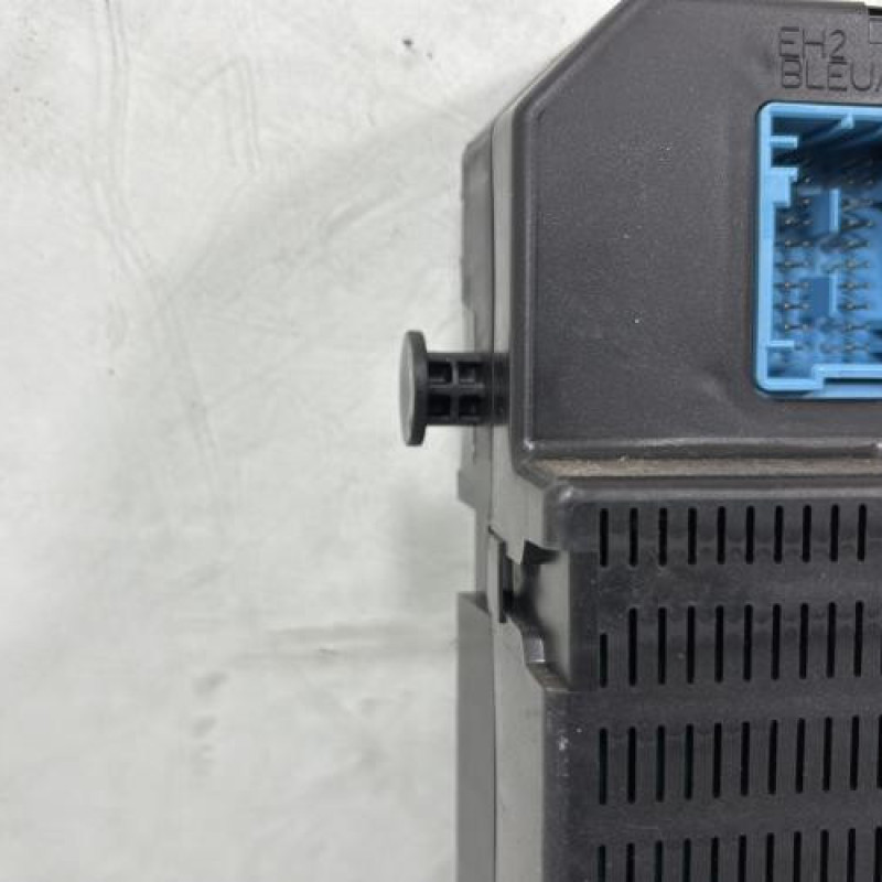 Boitier BSI PEUGEOT 207 Photo n°5