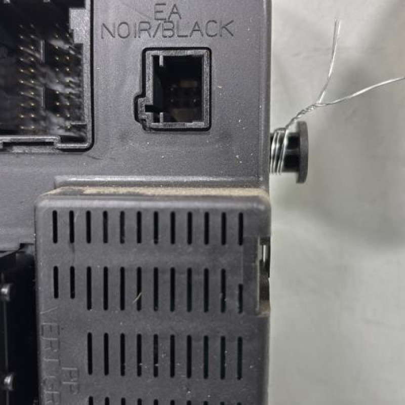 Boitier BSI PEUGEOT 207 Photo n°6