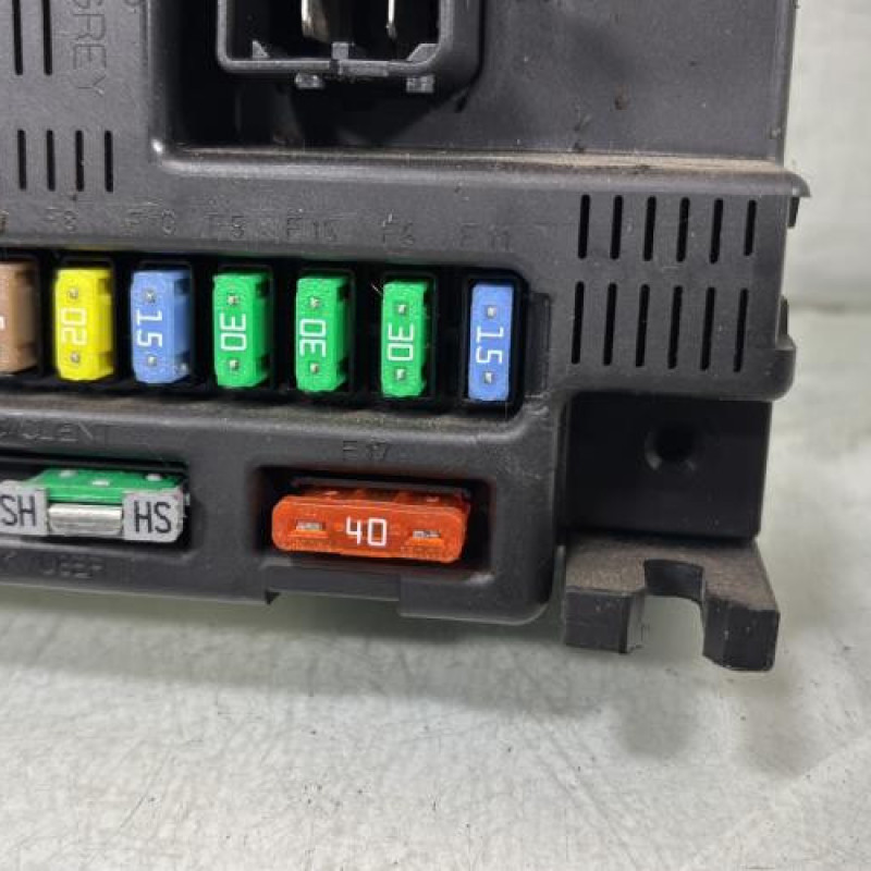 Boitier BSI PEUGEOT 207 Photo n°7