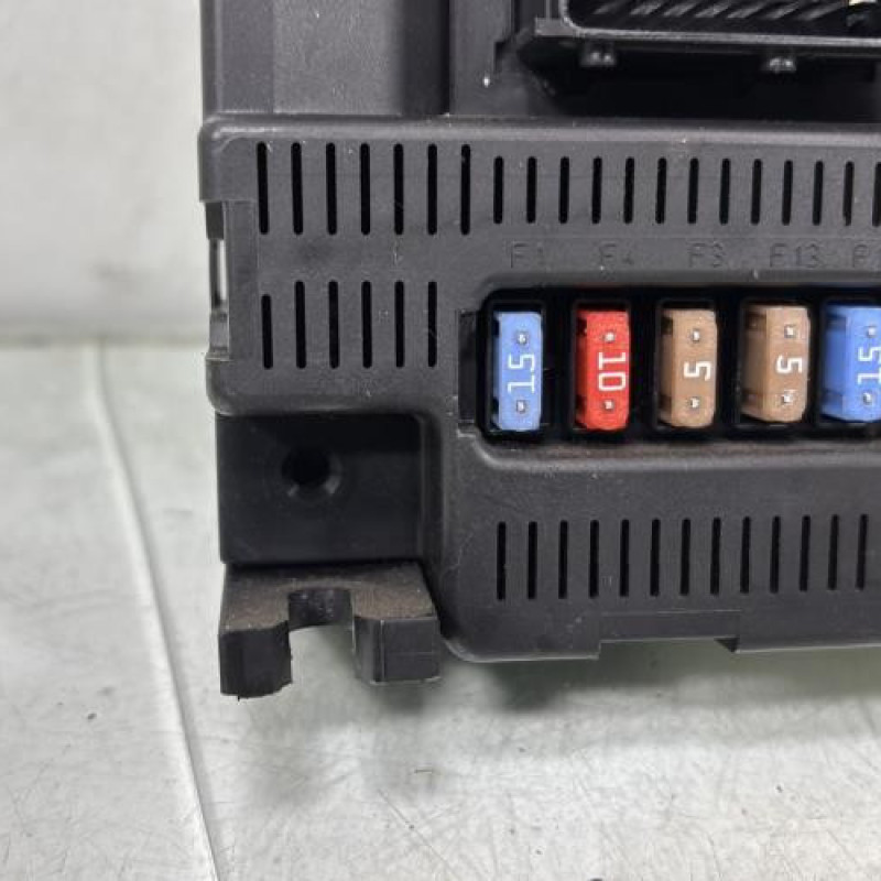 Boitier BSI PEUGEOT 207 Photo n°8