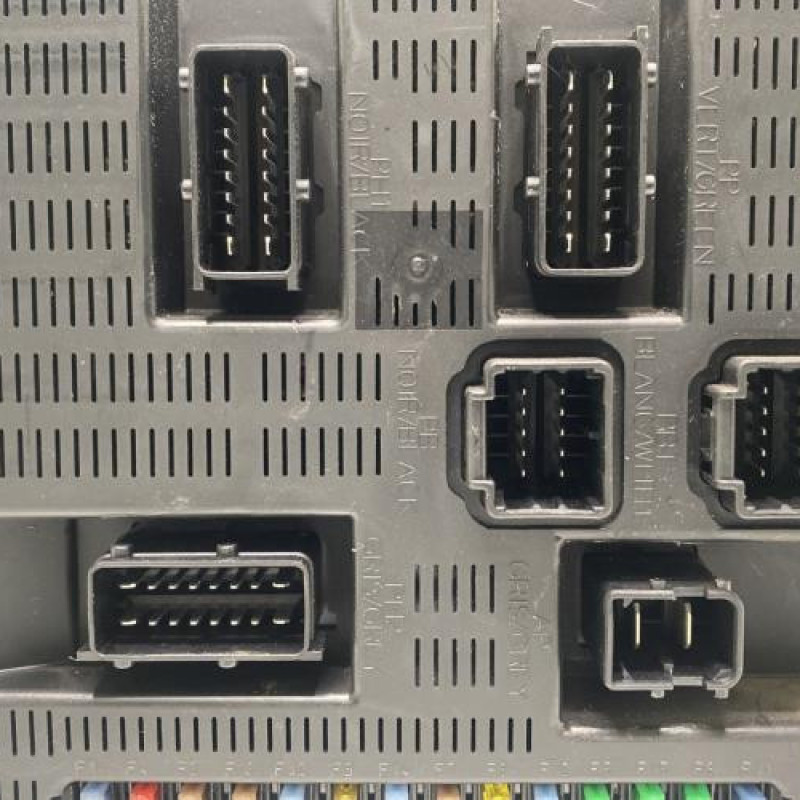 Boitier BSI PEUGEOT 207 Photo n°2