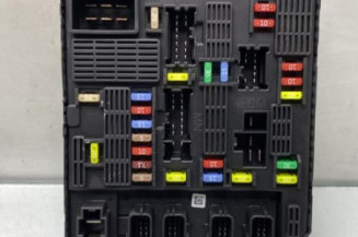 Boitier UPC RENAULT LATITUDE Photo n°1