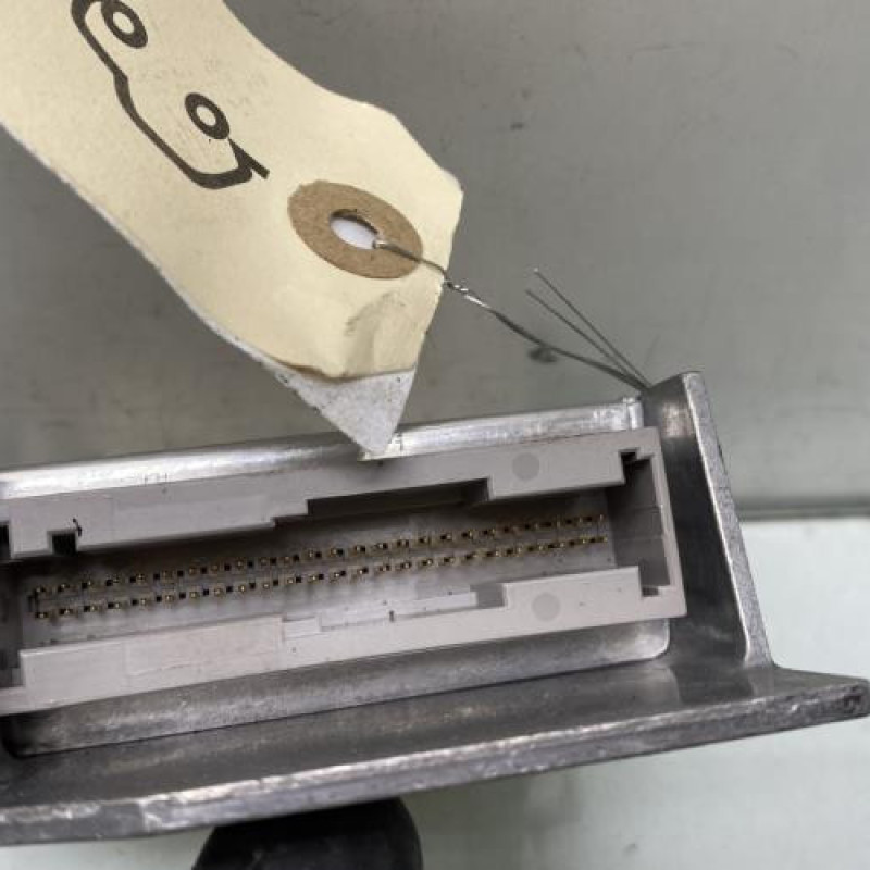 Boitier air bag RENAULT TWINGO 2 Photo n°3