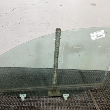 Vitre avant gauche NISSAN QASHQAI 1 Photo n°1