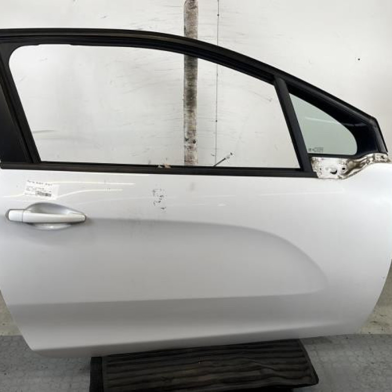 Porte avant droit PEUGEOT 208 1 Photo n°1