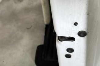 Porte avant droit PEUGEOT 208 1